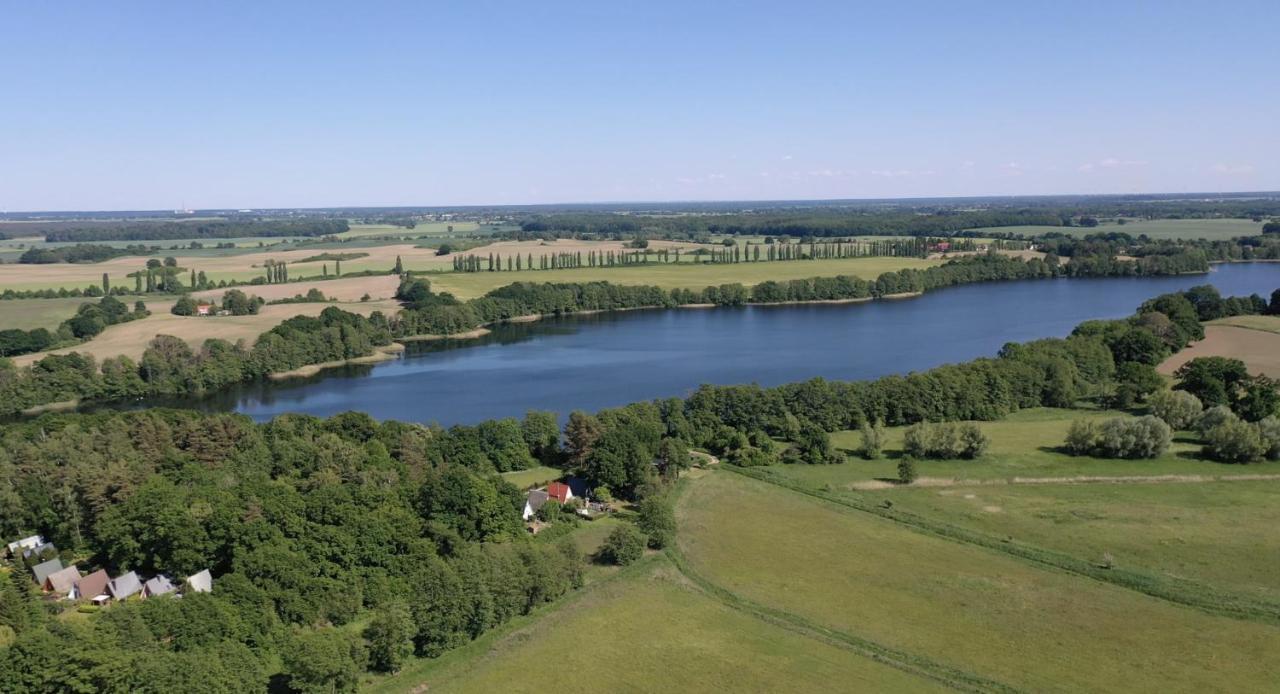 Naturcamping Perlin Ferienhaus Exteriör bild